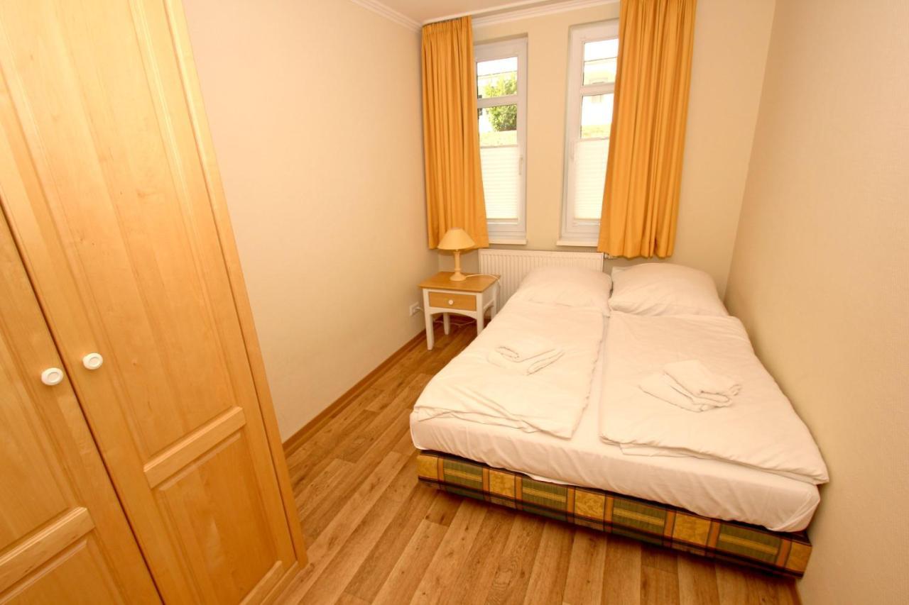 Mit Meerblick Und Balkon, Gratis Nutzung Vom Ahoi Erlebnisbad Und Sauna In Sellin - Meeresblick Fewo 35 Герен Екстер'єр фото